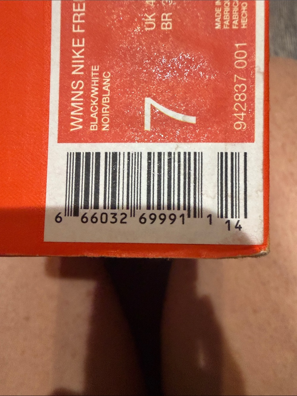 NIKE FREE RN - Picture 11 of 12